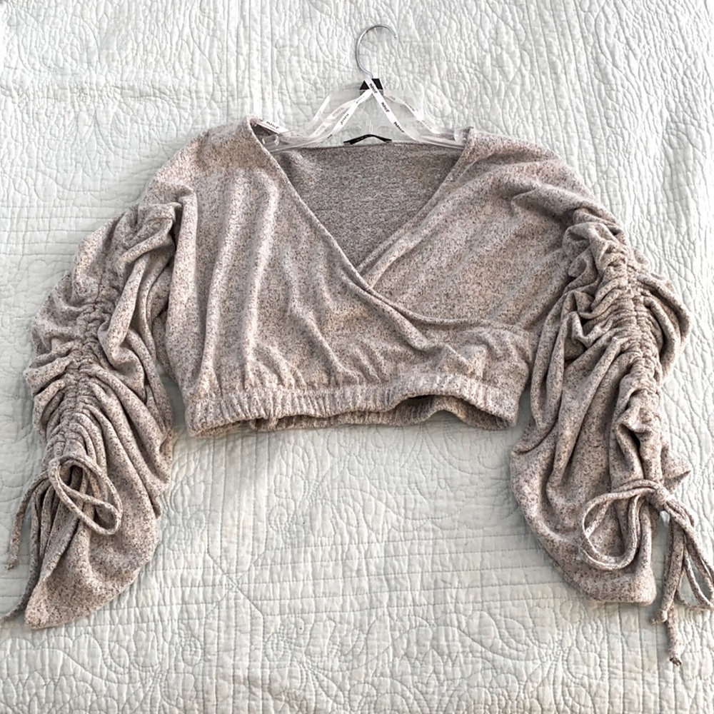 Soft comfy grey crop top with ruffled long sleeves